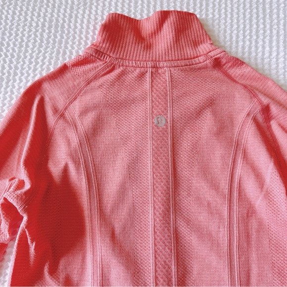 $88 LULULEMON RUN SWIFTLY TECH HALF ZIP SHIRT TOP sz 4 PINK CORAL LONG SLEEVE - Picture 4 of 9